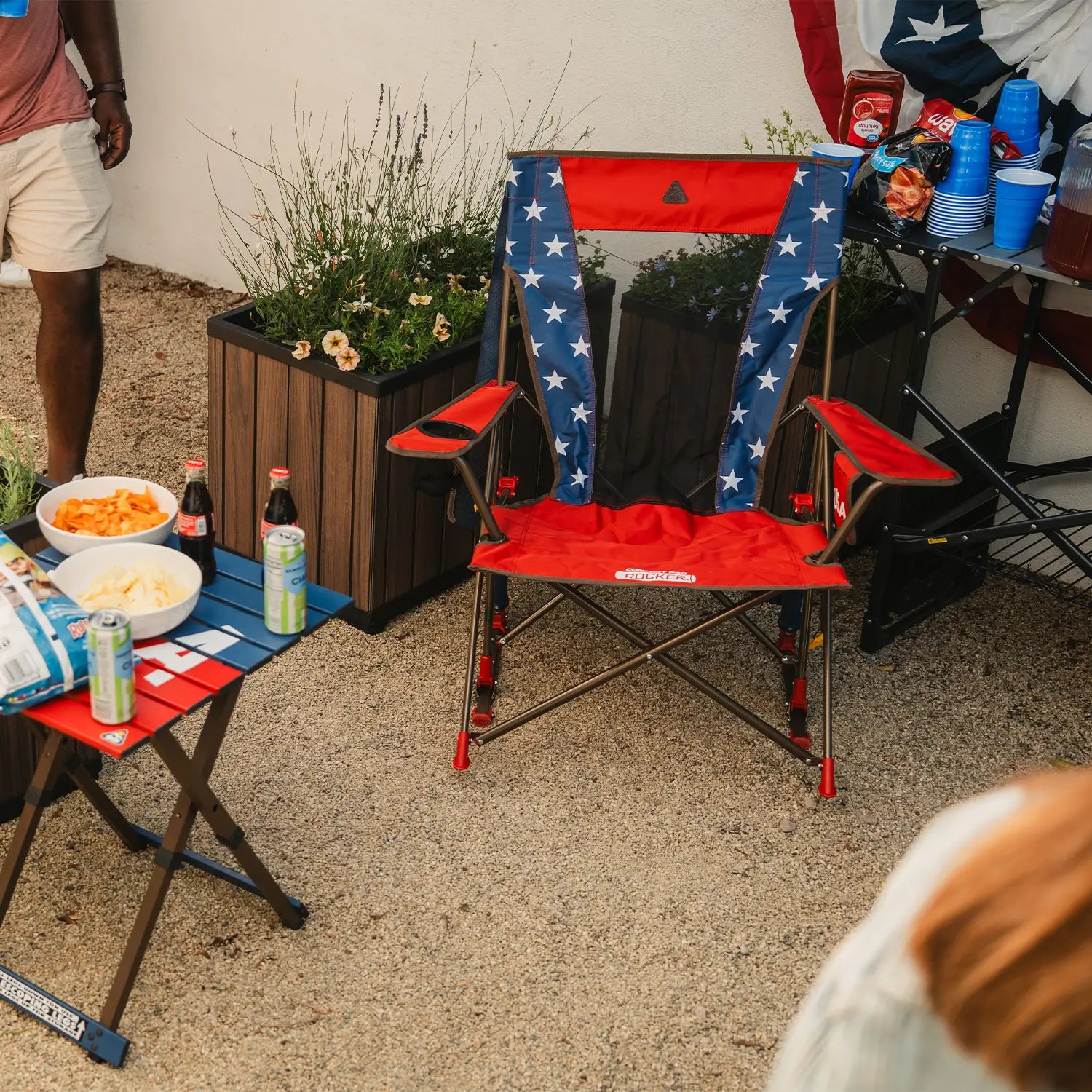 Luxury Camp Comfort Pro Rocker - USA Anniversary Deluxe - Choice 424 - Patented Spring-Action Rocking Chair for Camping Detail