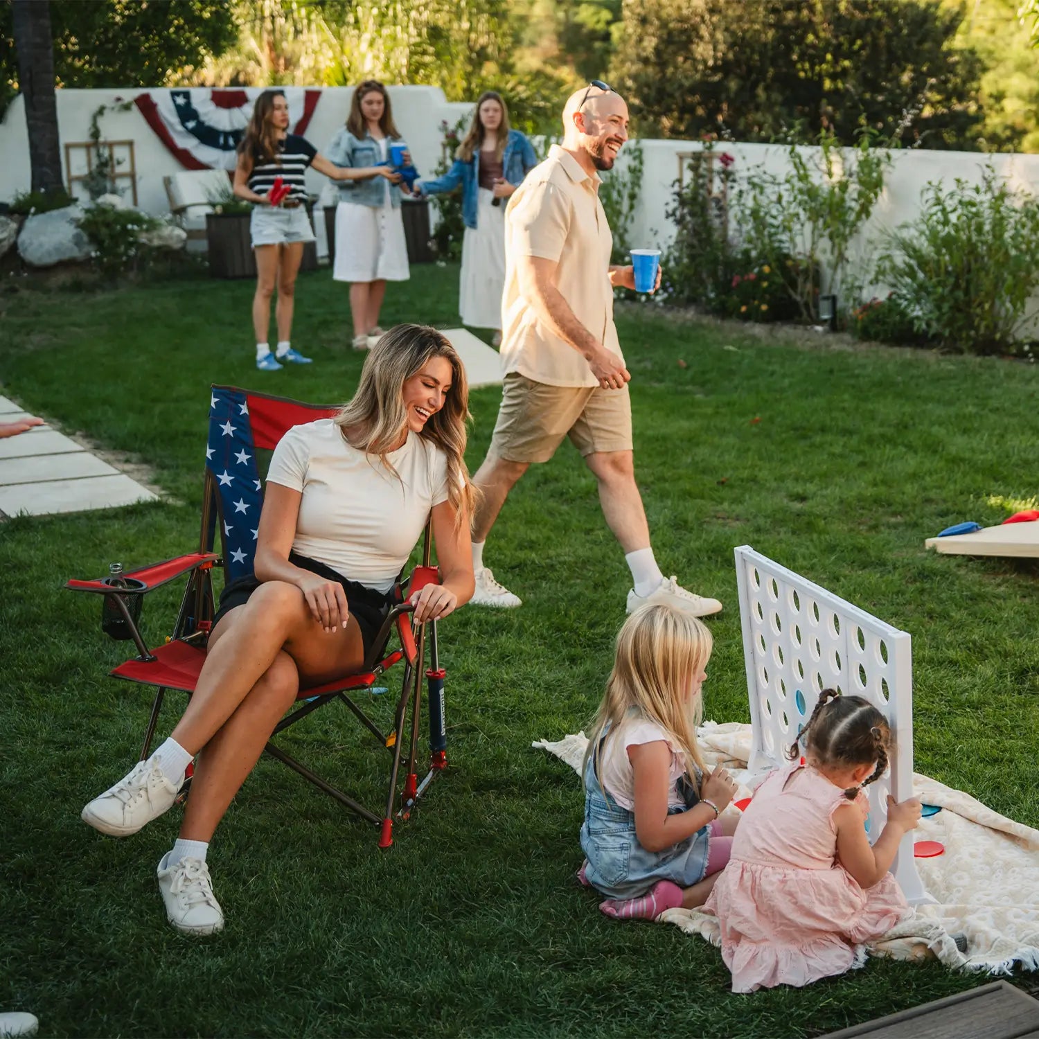 Luxury Camp Comfort Pro Rocker - USA Anniversary Deluxe - Choice 424 - Patented Spring-Action Rocking Chair for Camping Detail