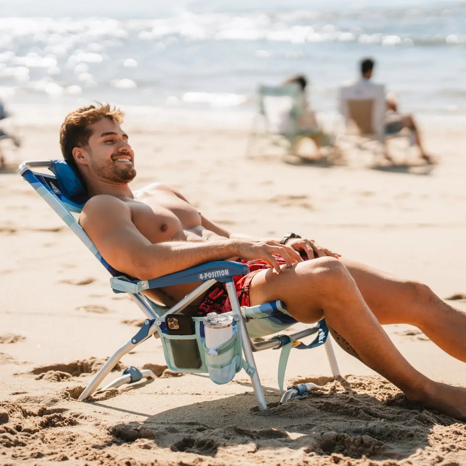Low-Profile Bi-Fold Beach Chair - Choice 601 - Portable Heavy-Duty Low Boy Chair for Ocean Side Detail